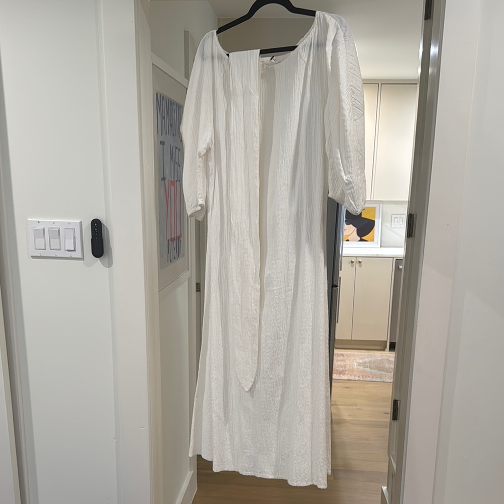 Elegant White Long Dress